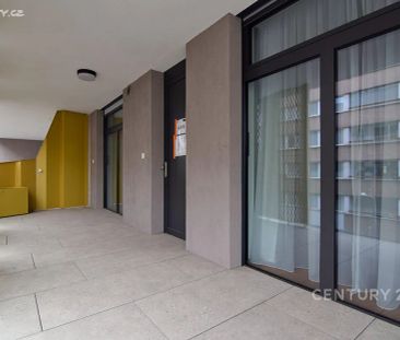 Pronájem bytu 3+kk 101 m² - Photo 4