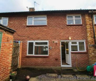 3 bedroom property to rent in Watford - Photo 2