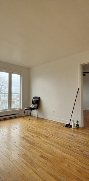 Spacieux 5 1/2 à La Prairie - Photo 1