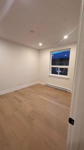 For Lease - 1357 Davenport Road Unit# 202, Toronto, Ontario - Photo 2