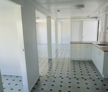 Ideally Located In South Mackay - Photo 6