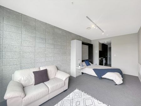 ***Welcome to W203A at Revolucion Apartments!*** - Photo 5