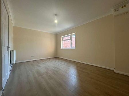 Sandringham Court, Sandringham Street, Hull, HU3 - Photo 5