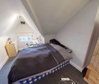 flat 2 185 Kirkstall Lane, Leeds, LS6 3EJ - Photo 1