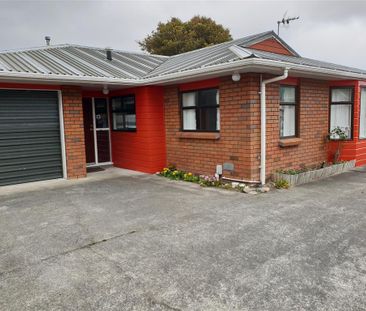 Waterloo Living - Photo 2