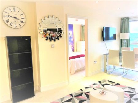 2 bedroom apartment to rent - Photo 3