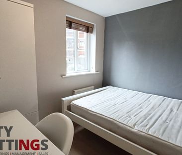 2 Bedroom Apartment - Photo 4