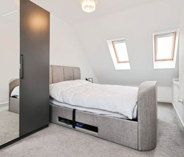 3 bedroom terraced house to rent - Photo 6