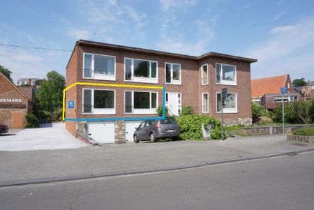 Gelijkvloers 2-kamerappartement met mogelijkheid autostaanplaats - Foto 3