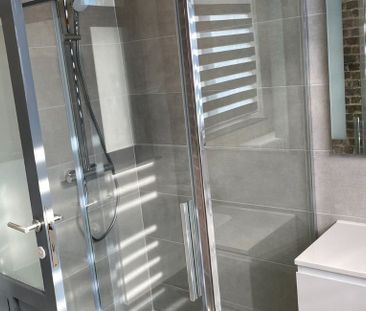 Appartement te huur in Elsene voor € 1.100 met 2 slaapkamers - Photo 6