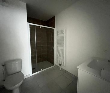 location Appartement T2 DE 38.79m² À DEVILLE LES ROUEN - Photo 5