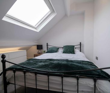 Flat 4 , 13 Wenlock Terrace - Photo 3