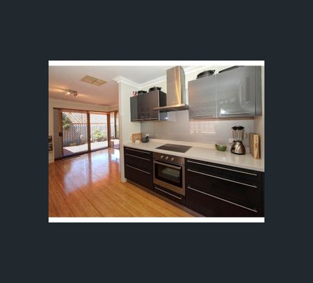 92 Lockwood Street, Yokine, WA 6060 - Photo 4