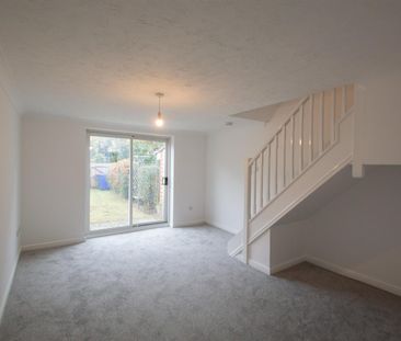 Lowry Close, Haverhill - Photo 5