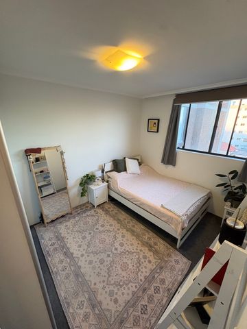 Bondi Junction - Photo 4