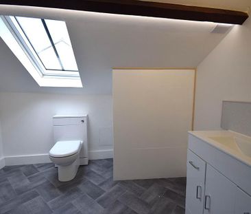 4 bedroom apartment to rent - Photo 6