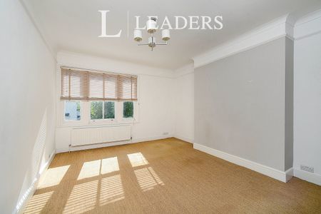 2 bedroom property to rent Ventnor Villas, Hove, BN3 - Photo 2