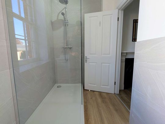 Albert Villas Room 5 - Photo 1