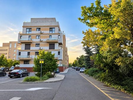 Apartament 2 camere de inchiriat Gran Residencia, Otopeni | Parcare si paza - Photo 3