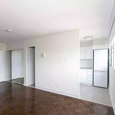 Dec ✔ Bloor/Yonge Bach apt $all-incl (gym, party room) - Photo 4