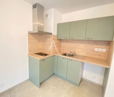 Location Appartement 1 pièce 24m² NICE 06100 - Photo 2