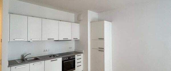Großzügiger Balkon trifft modernes Wohngefühl - Foto 1
