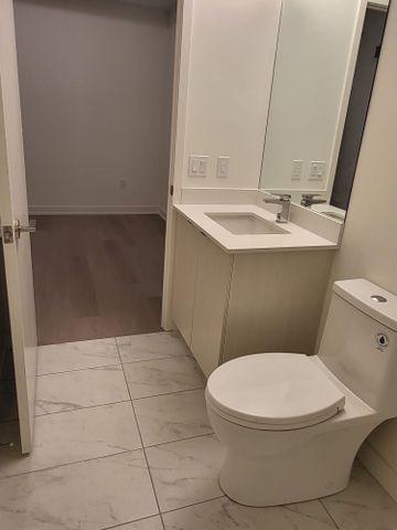 For Lease - 859 The Queensway N/A Unit# 205, Toronto, Ontario - Photo 3