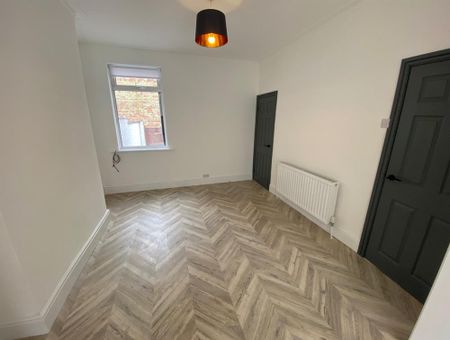 Lilford Avenue, Liverpool, L9 3AT - Photo 3