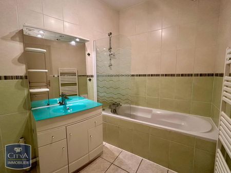 Location Appartement 4 pièces 86m² BOURGES 18000 - Photo 5