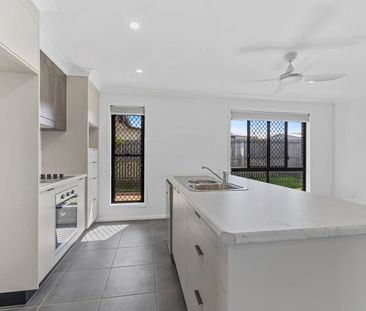 NEW BUILD. NO WAITING. JUST MOVE IN! - Photo 4