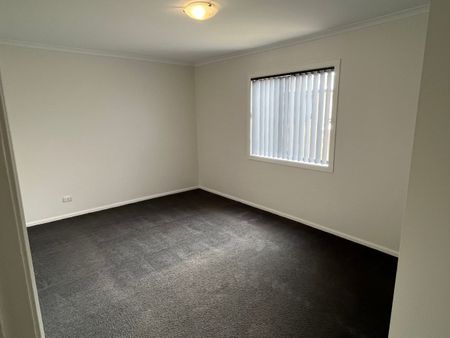 Convenient Location - Photo 4