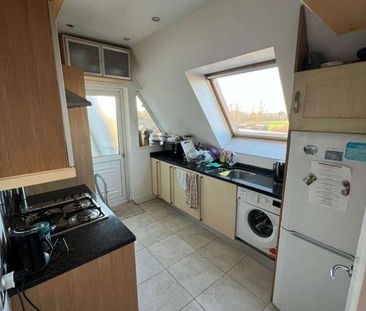 Room in a Shared Flat, Collingwood Court, NW4 - Photo 5