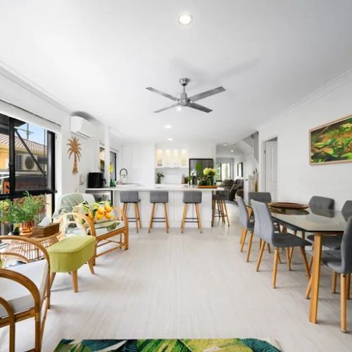 Charming Home in Paradise Point - Photo 1