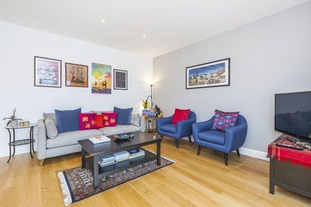 2 bedroom apartment to rent - Photo 2