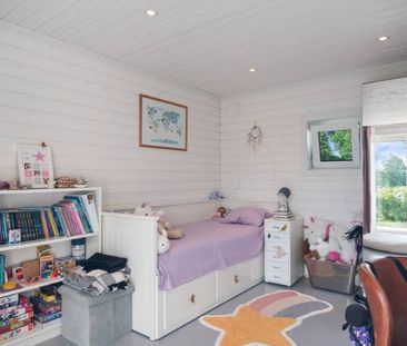 Farhult - 3rok - tillsv - 12.075kr/mån - Photo 5