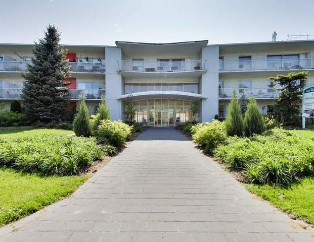 414 Willowdale | 414 Willowdale Avenue, Toronto - Photo 1