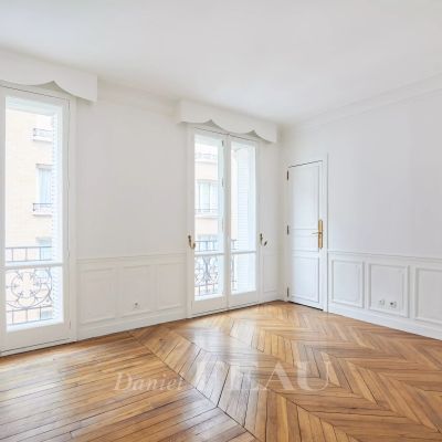 Appartement à louer à Paris 8Ème - Photo 1