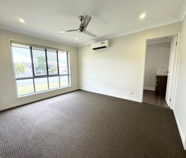 Spacious 3 bedroom + Media family home in sought after location - Photo 2