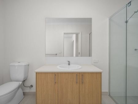 Room 2/17 Harkin Avenue, Wodonga - Photo 3