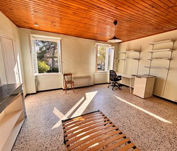 NIMES SAINT CESAIRE STUDIO ETUDIANT, - Photo 2