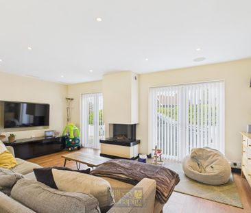 4 bedroom semi-detached house to rent - Photo 1