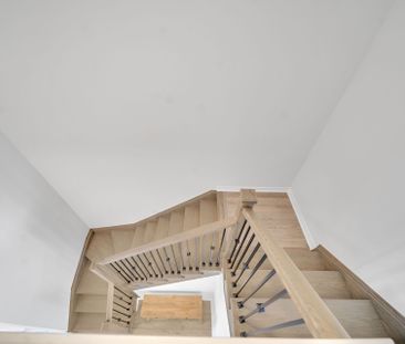 For Lease - 21 Tamworth Terrace, Barrie, Ontario - Photo 4