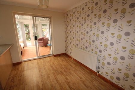 41 Knockview Road, Newtownabbey, BT36 6TT - Photo 5