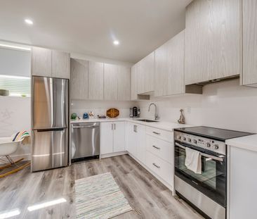 For Lease - 19 Hatfield (Lower #3) Crescent, Toronto, Ontario - Photo 6