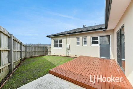 Renovated Old Beauty - Photo 3