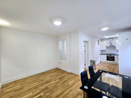 Ashvale Road, Tooting Broadway - Photo 3