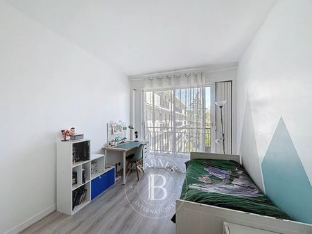 Tout savoir sur cet appartement dans le quartier Ile de la Jatte-Parc d'Orléans, à Neuilly-sur-Seine - Photo 5
