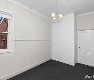 Charming Central Home - Photo 6