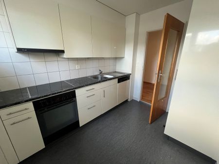 Schöne Wohnung sucht neuen Mieter! - Foto 3