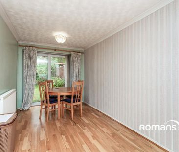 3 bedroom terraced house to rent - Photo 2